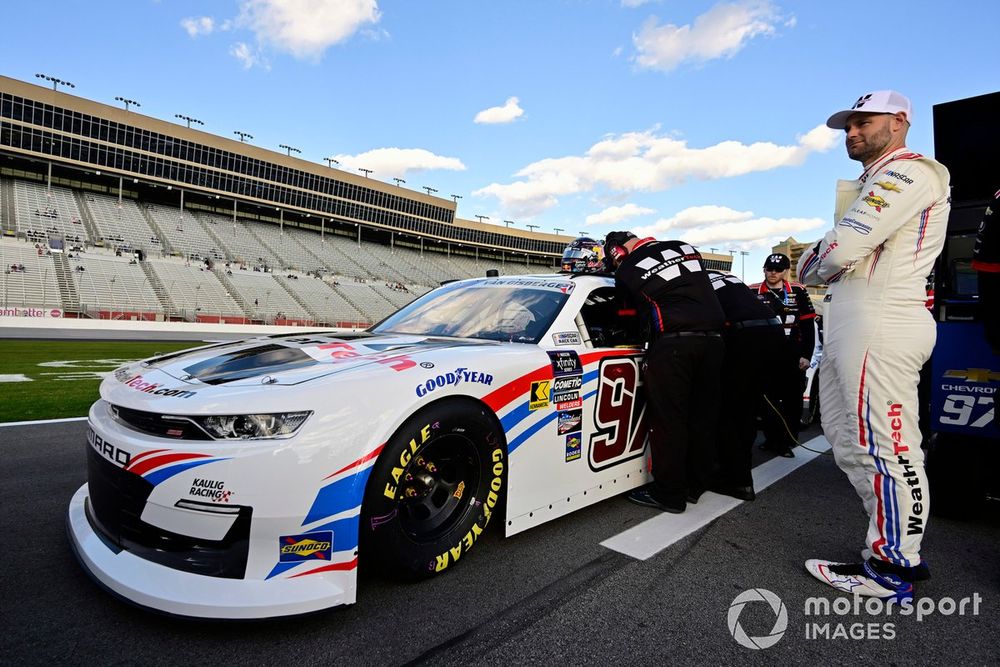 Shane Van Gisbergen, Kaulig Racing, WeatherTech Chevrolet Camaro