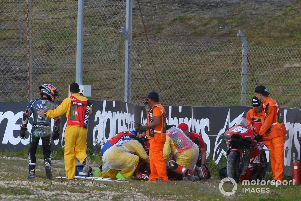 Miguel Oliveira, RNF MotoGP Racing and Pol Espargaro, Tech3 GASGAS Factory Racing crash