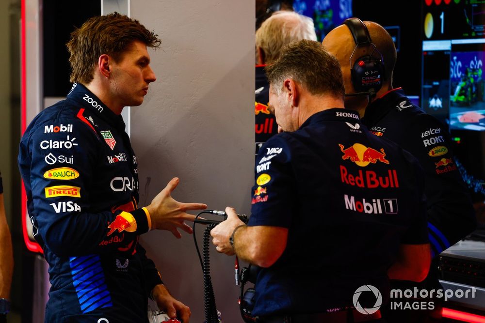 Max Verstappen, Red Bull Racing, with Christian Horner, Team Principal, Red Bull Racing