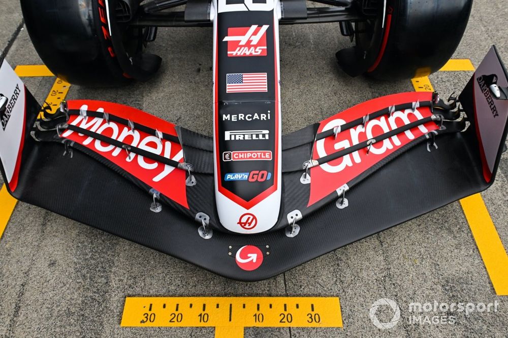 Nose cone and front wing of the Haas VF-24