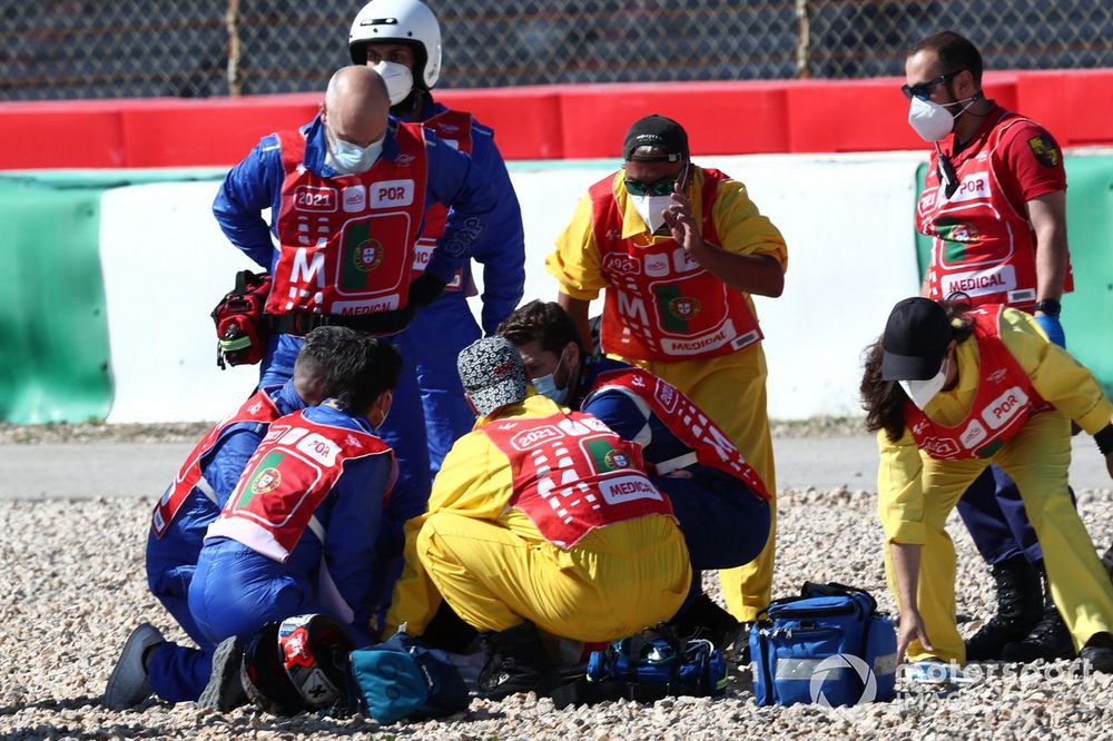 Marshals and Mediacal team at Jorge Martin, Pramac Racing after the crash