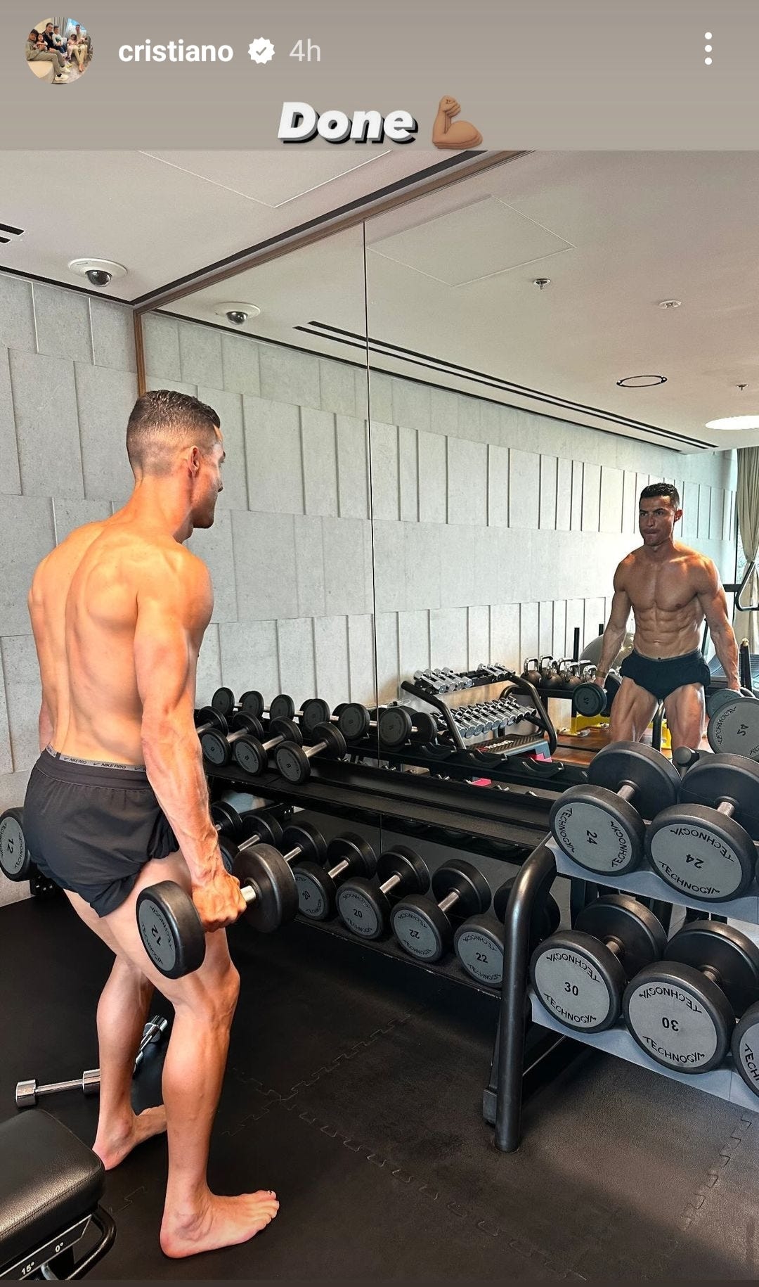 Back at it! Cristiano Ronaldo shows off shredded lats and traps as Al-Nassr star goes through gruelling gym workout | Goal.com US